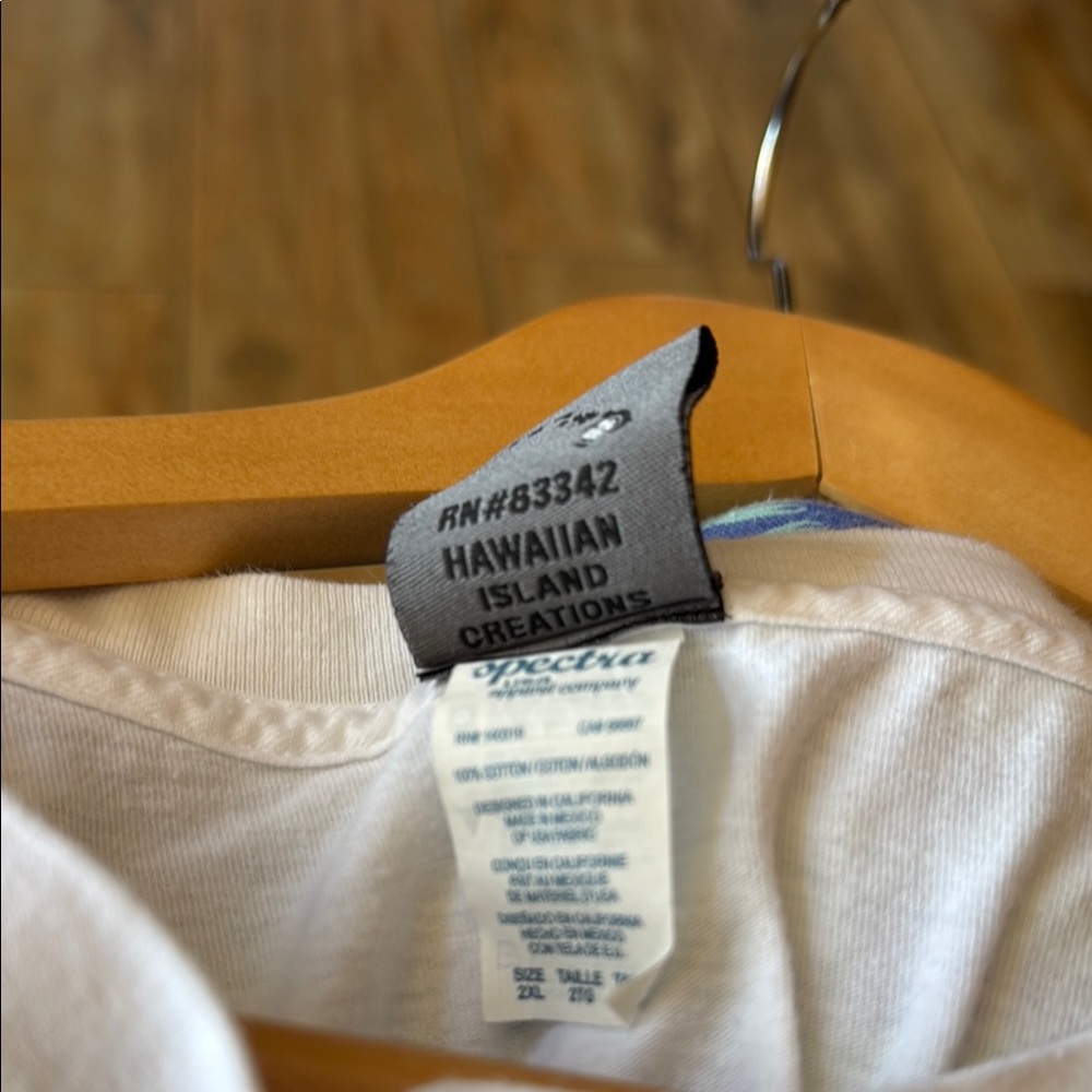 White tee shirt Hawaii - Picture 7 of 7